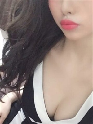 XILLIA（エクシリア） 水野さん