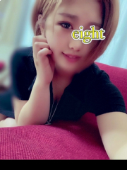eight 北村ねね