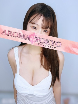 AROMA TOKYO（アロマトウキョウ） 上戸さな